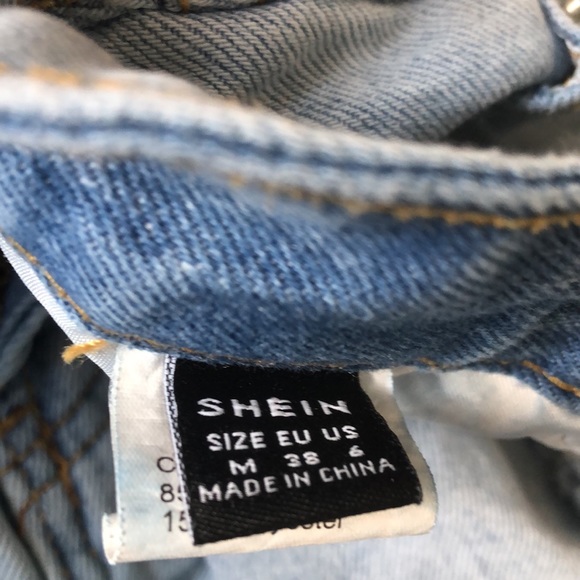 Shein frayed high-waisted shorts - Picture 3 of 3